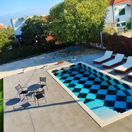 Holiday Home Nino With Amazing Swimming Pool Slatine Luaran gambar