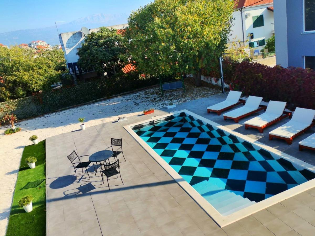 Holiday Home Nino With Amazing Swimming Pool Slatine Luaran gambar