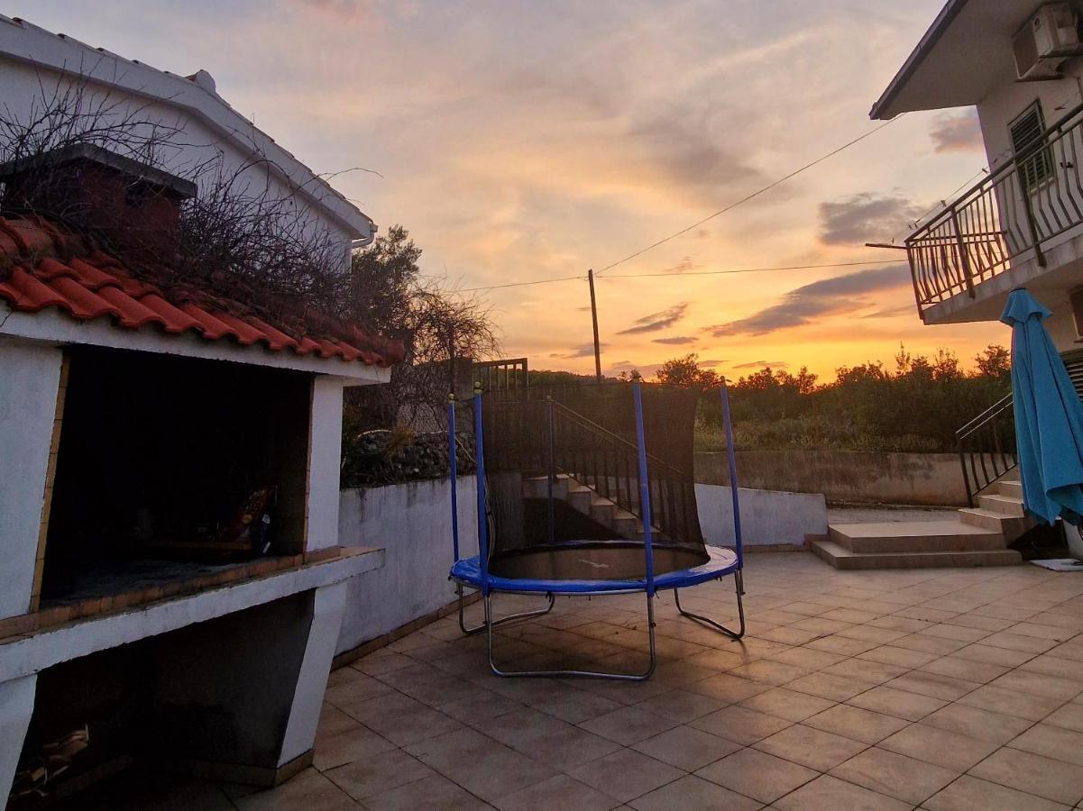 Holiday Home Nino With Amazing Swimming Pool Slatine Luaran gambar