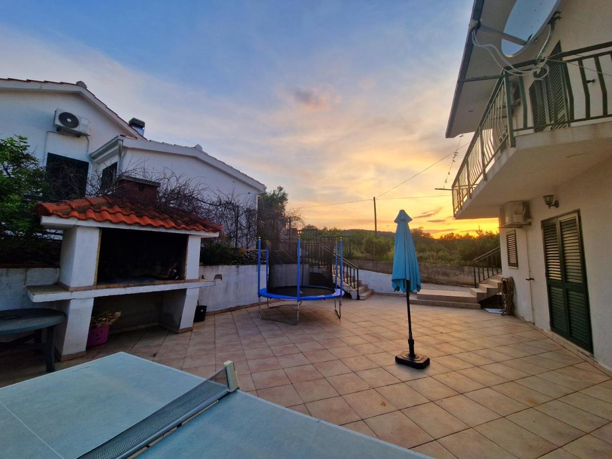 Holiday Home Nino With Amazing Swimming Pool Slatine Luaran gambar