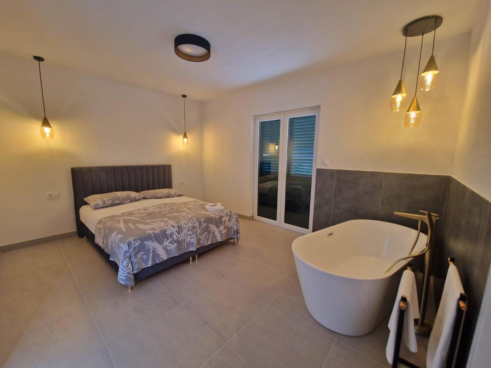 Holiday Home Nino With Amazing Swimming Pool Slatine Luaran gambar